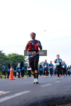 Runner Photo 4858735