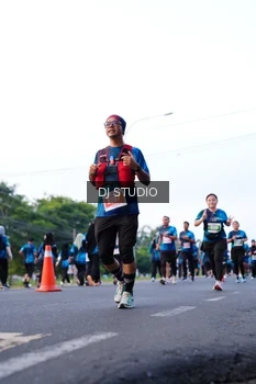 Runner Photo 4858742