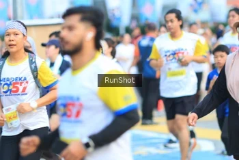 Runner Photo 4858743