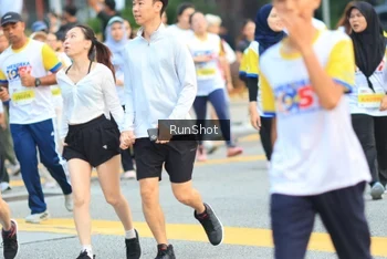 Runner Photo 4858751