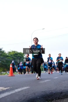 Runner Photo 4858774