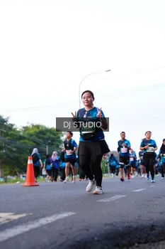 Runner Photo 4858777