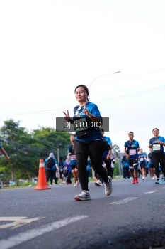 Runner Photo 4858792