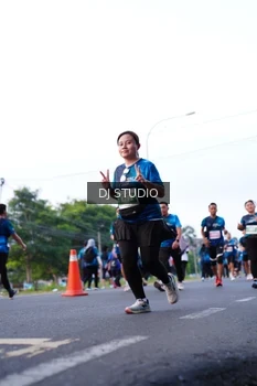 Runner Photo 4858796