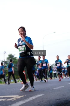 Runner Photo 4858825
