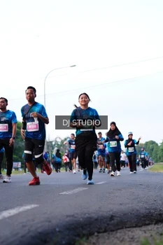Runner Photo 4858837