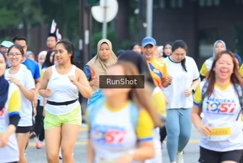 Runner Photo 4858855