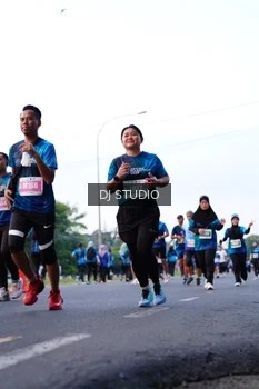 Runner Photo 4858868
