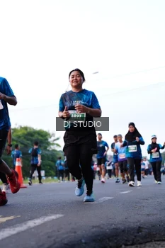 Runner Photo 4858887
