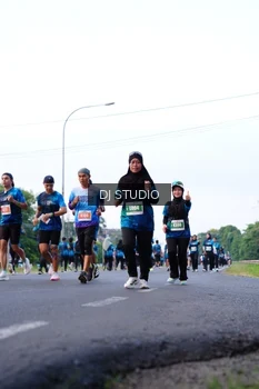 Runner Photo 4858893