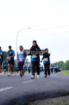 Runner Photo 4858904
