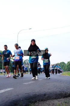 Runner Photo 4858921