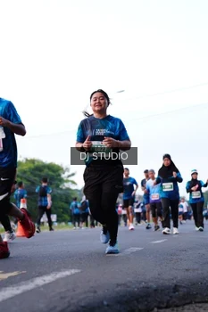 Runner Photo 4858923