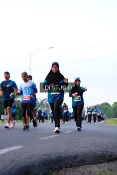 Runner Photo 4858935