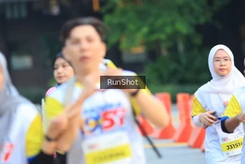 Runner Photo 4859000