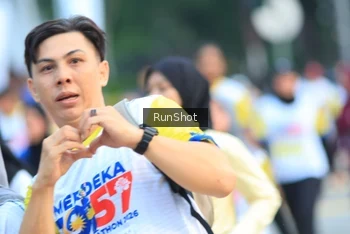 Runner Photo 4859001