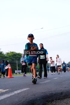 Runner Photo 4859014