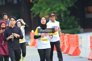 Runner Photo 4859017