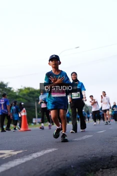 Runner Photo 4859024