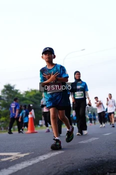 Runner Photo 4859034