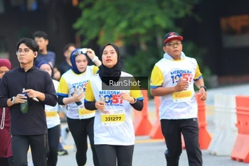 Runner Photo 4859054