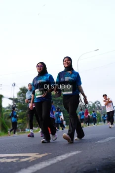 Runner Photo 4859062