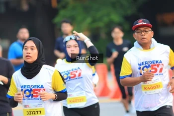 Runner Photo 4859085