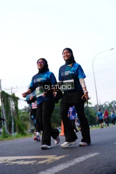Runner Photo 4859086