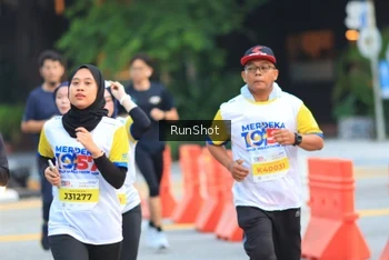 Runner Photo 4859089