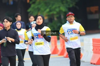 Runner Photo 4859100