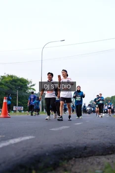 Runner Photo 4859104