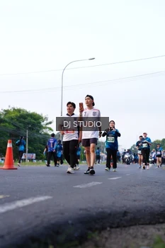 Runner Photo 4859129