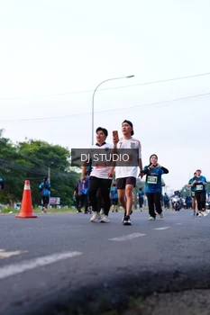 Runner Photo 4859146