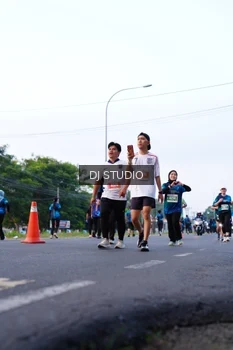 Runner Photo 4859159