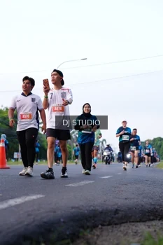 Runner Photo 4859171