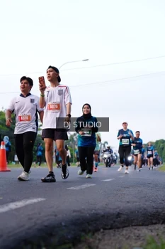 Runner Photo 4859182