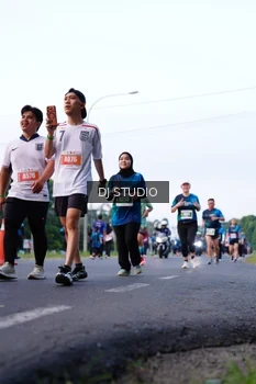 Runner Photo 4859204