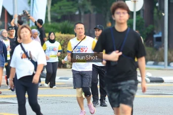Runner Photo 4859221
