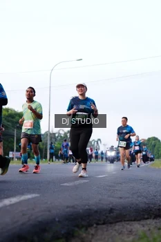 Runner Photo 4859240