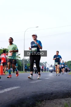 Runner Photo 4859245