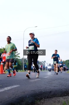 Runner Photo 4859250