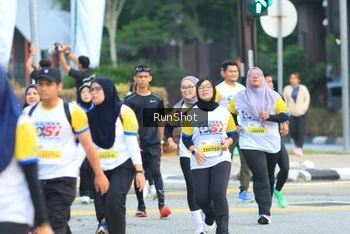 Runner Photo 4859257