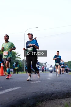 Runner Photo 4859258