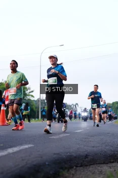 Runner Photo 4859262
