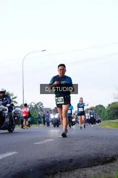 Runner Photo 4859273