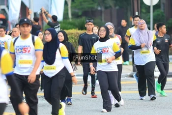 Runner Photo 4859276