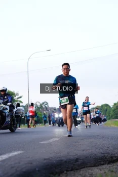 Runner Photo 4859279