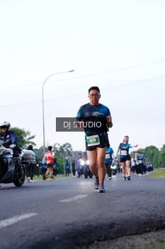 Runner Photo 4859286