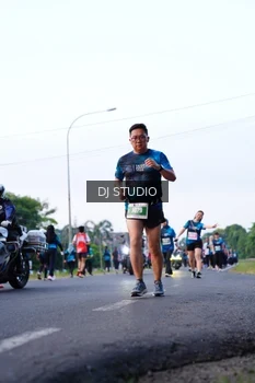 Runner Photo 4859293