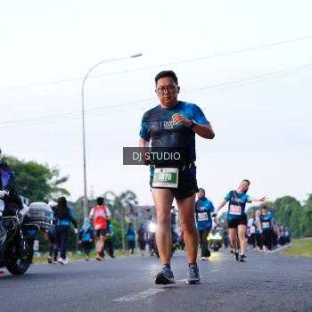 Runner Photo 4859296